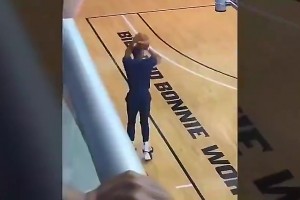 前NBA球员麦坎茨曾言：阿门会是下一个小卡，甚至是运动能力加强版