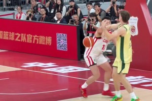 王俊杰：背身单打？我教你啊